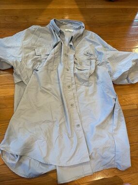 Columbia Light Blue Short Sleeve Fishing Shirt